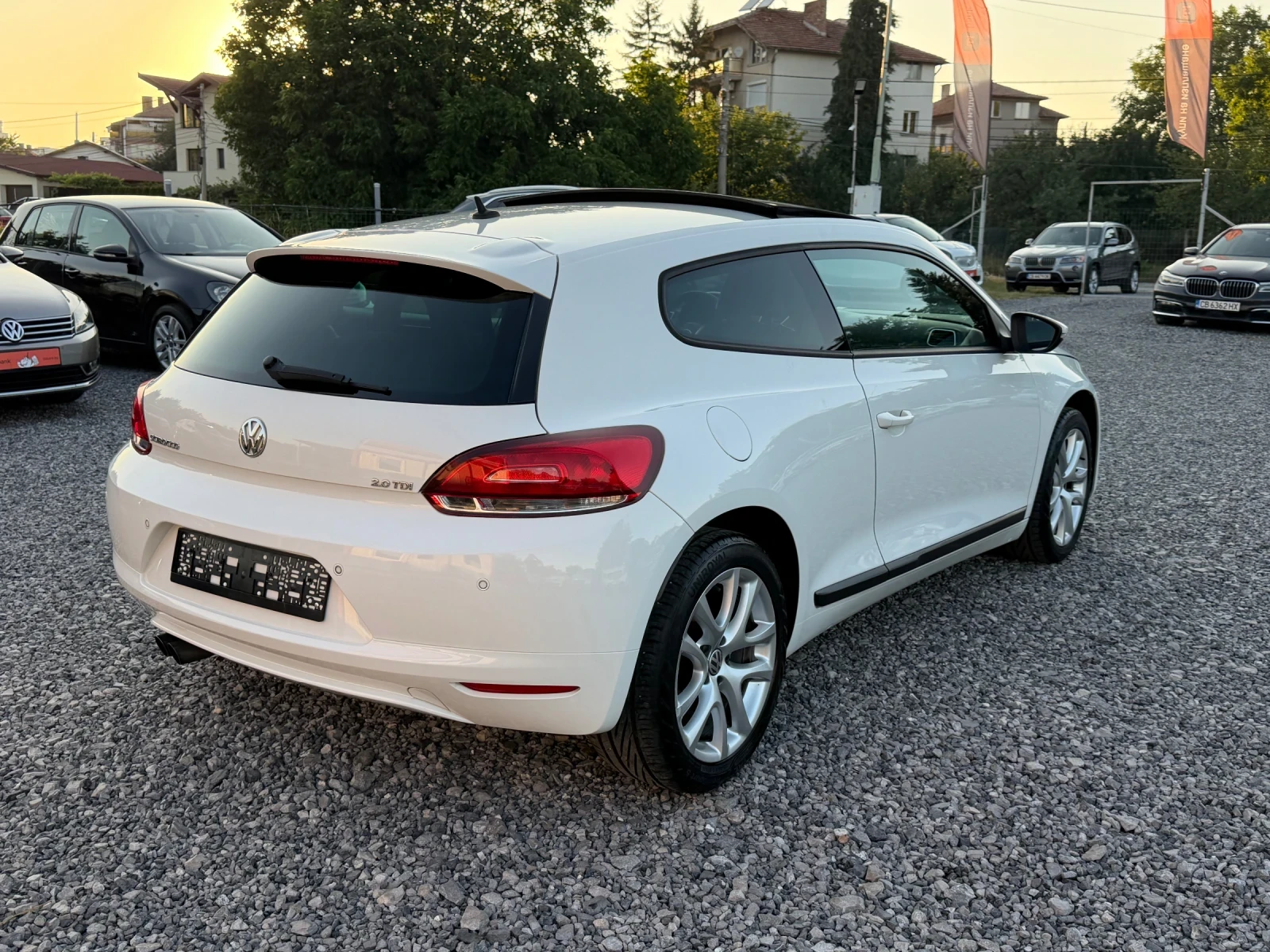 VW Scirocco III, 2.0TDI, 140Hp, 2011г.Кожа, Панорама, Dynaudio, снимка 6 - Автомобили и джипове - 55504204