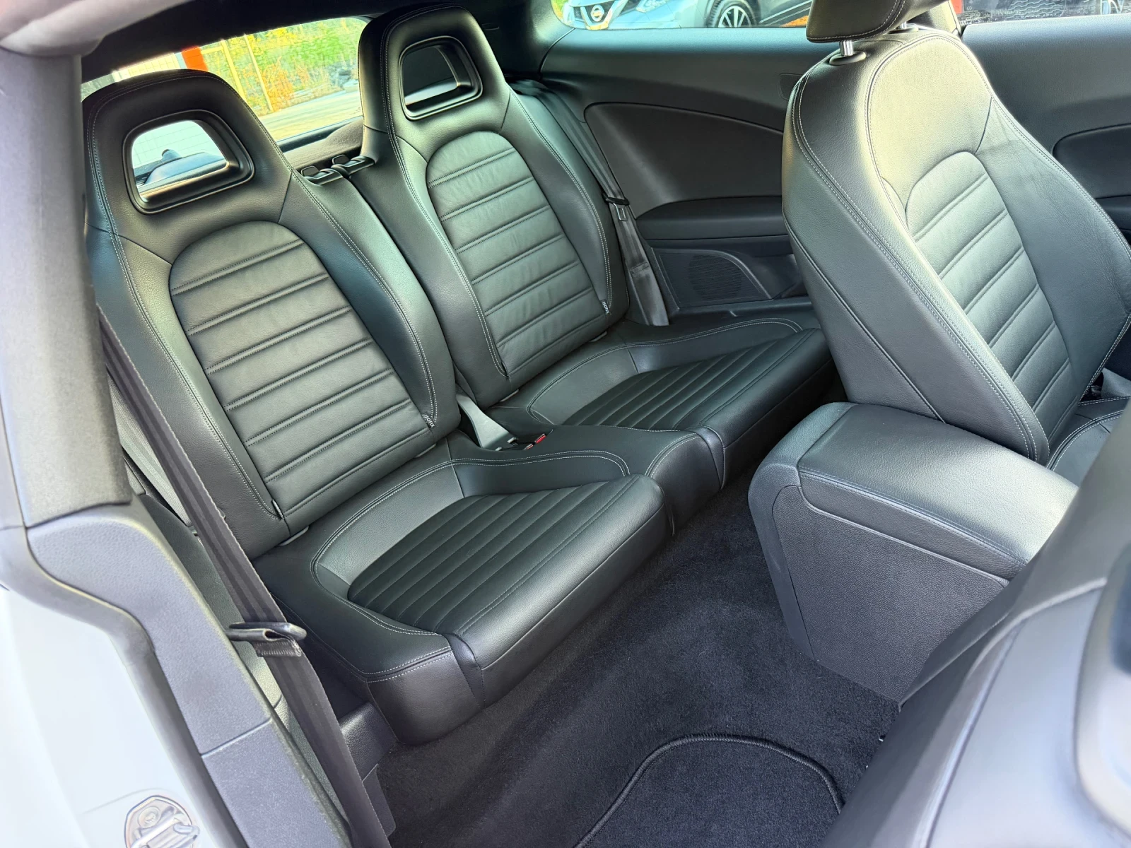 VW Scirocco III, 2.0TDI, 140Hp, 2011г.Кожа, Панорама, Dynaudio, снимка 13 - Автомобили и джипове - 55504204