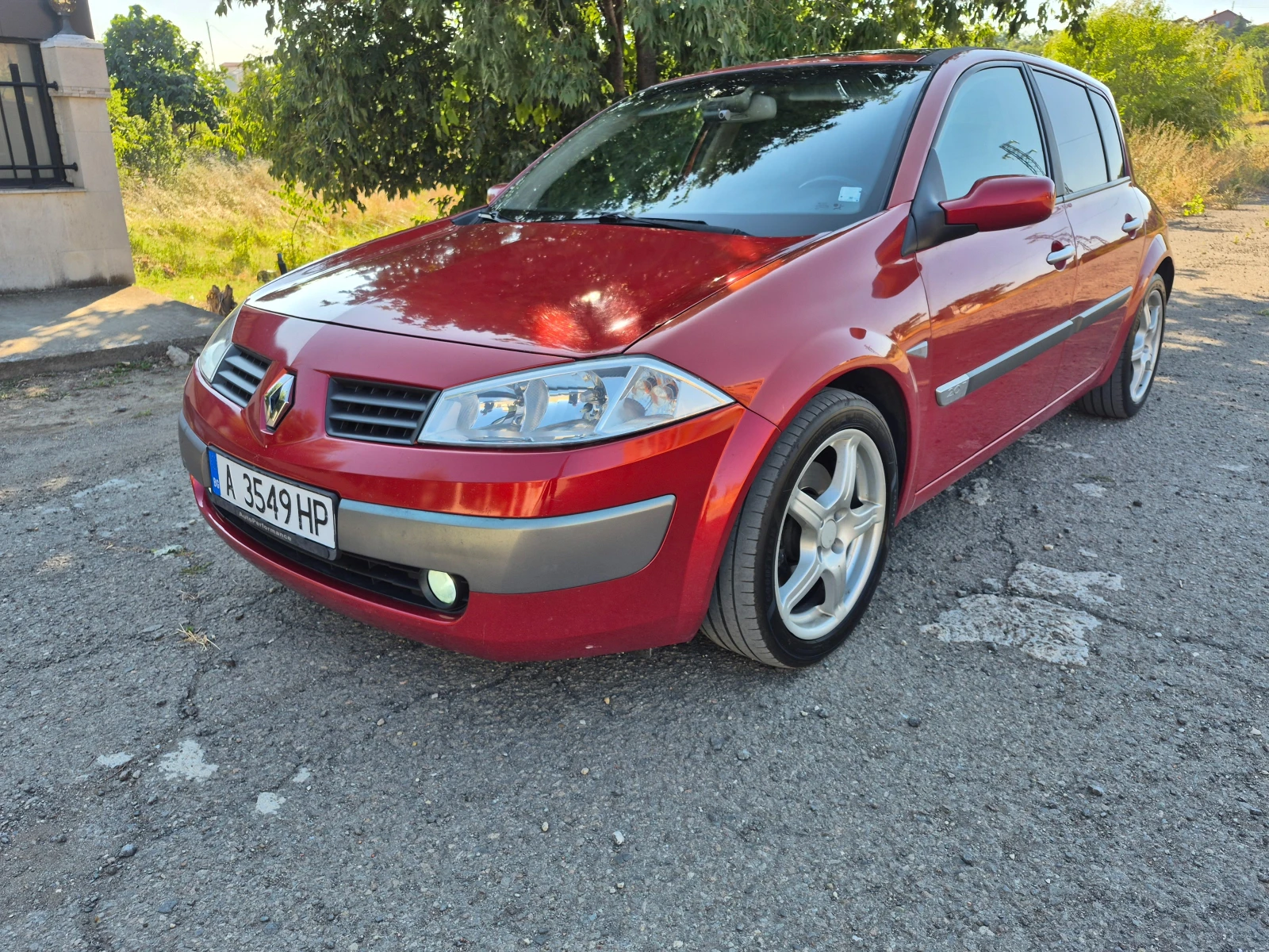 Renault Megane 2.0T, снимка 6 - Автомобили и джипове - 55579149