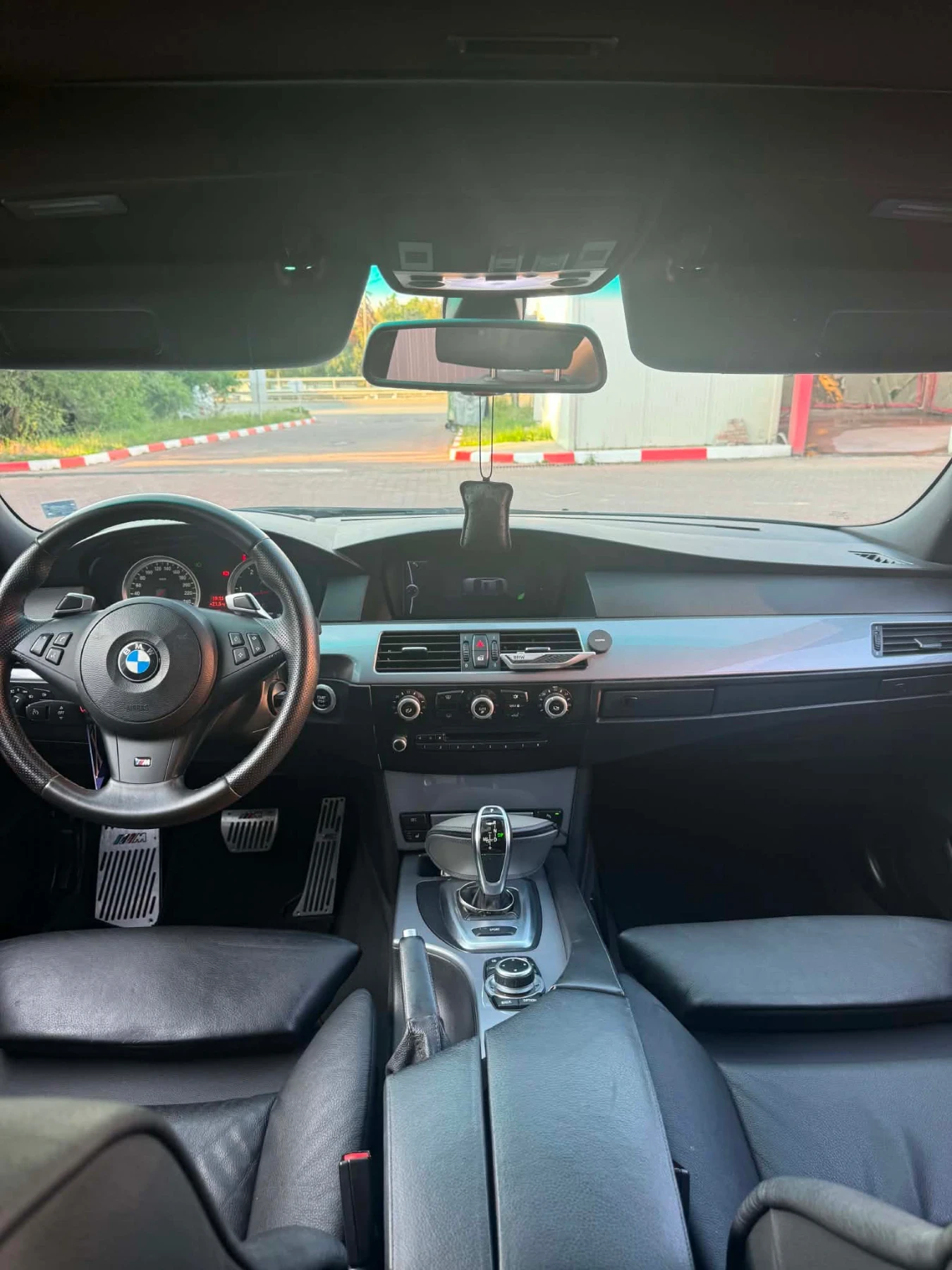 BMW 530 E60, снимка 13 - Автомобили и джипове - 55981955