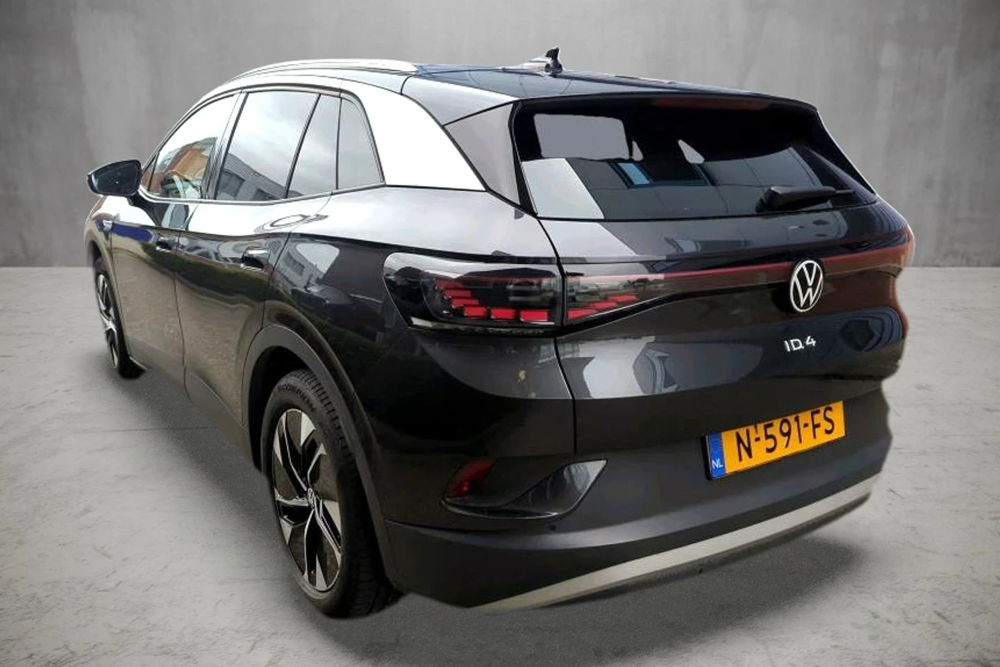 VW ID.4 PRO PERFORMANCE 82KWH ТЕРМОПОМПА 93% SOH FULL, снимка 4 - Автомобили и джипове - 56414223