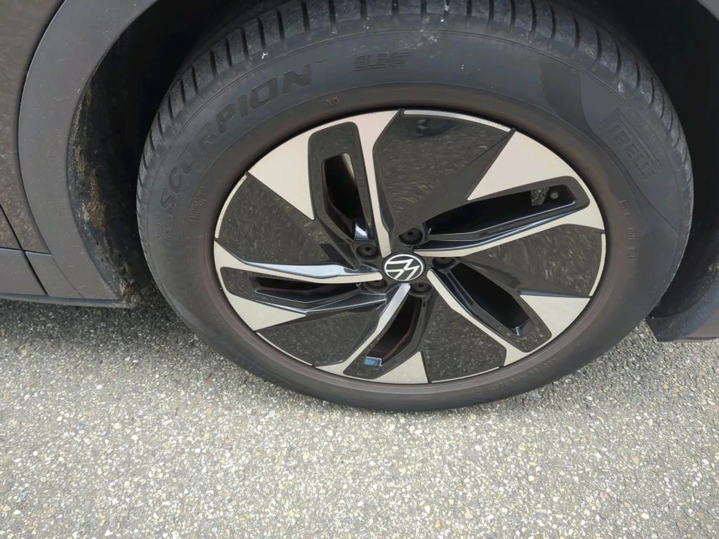 VW ID.4 PRO PERFORMANCE 82KWH ТЕРМОПОМПА 93% SOH FULL, снимка 12 - Автомобили и джипове - 56414223