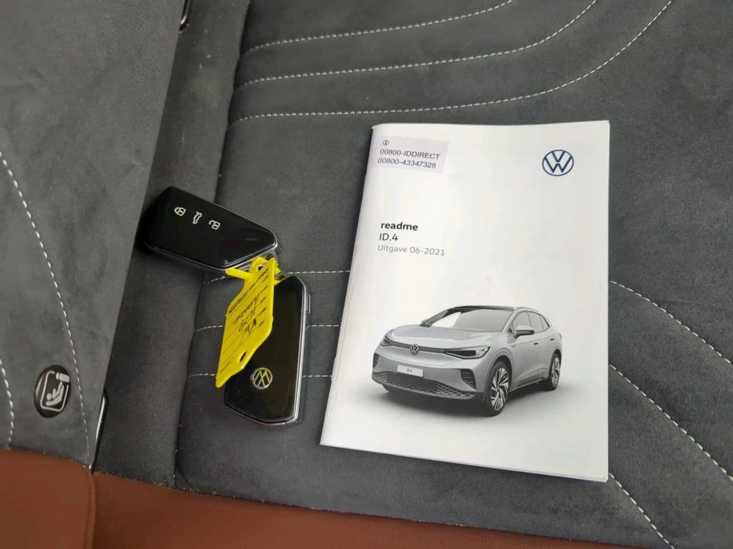 VW ID.4 PRO PERFORMANCE 82KWH ТЕРМОПОМПА 93% SOH FULL, снимка 10 - Автомобили и джипове - 56414223