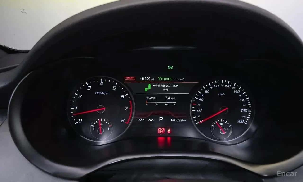 Kia Stinger * 3.3 Turbo 2WD * ���� �� �� | Mobile.bg � ����������� 8