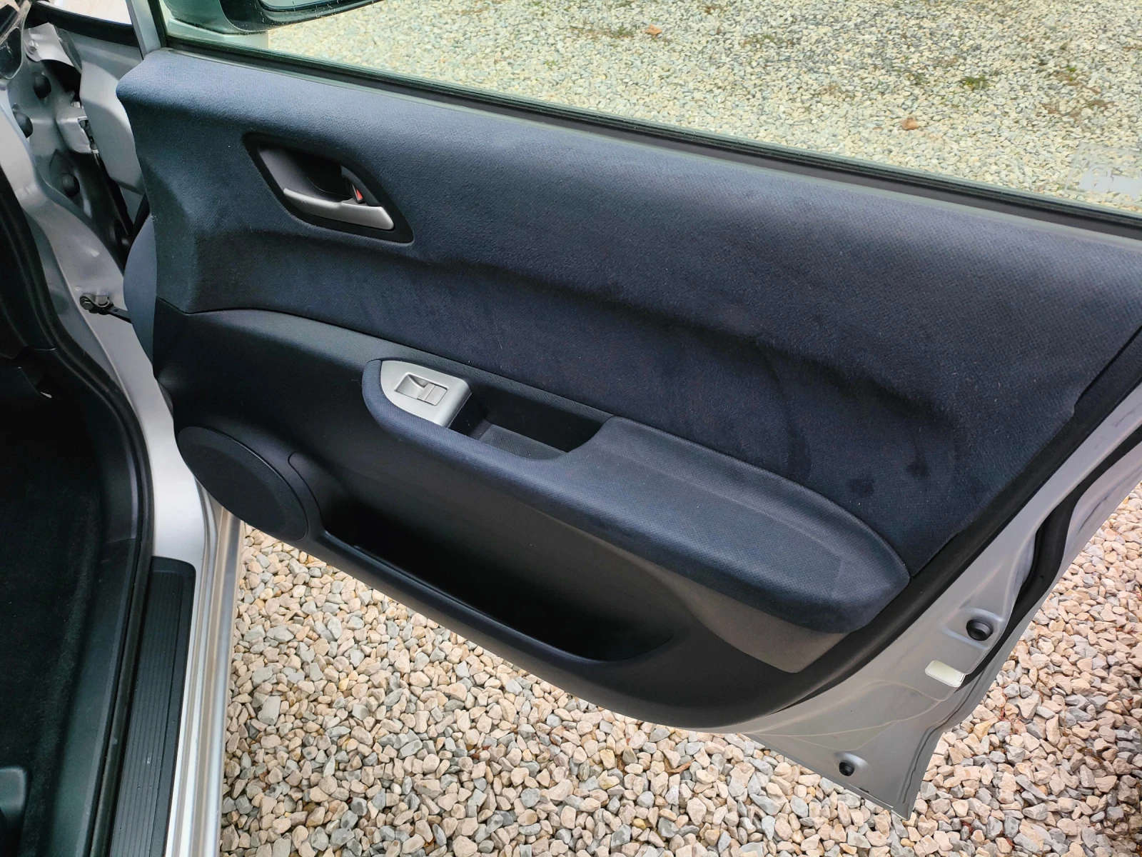 Honda Fr-v 2.2cdti-140ks Itali, снимка 13 - Автомобили и джипове - 56679008