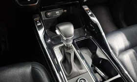 Kia Sorento Diesel 2.2 2WD * НАЙ-ДОБРА ЦЕНА В БЪЛГАРИЯ* , снимка 9