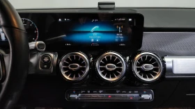 Mercedes-Benz GLB 200 ПОДГРЕВ* ПАНО* ПАМЕТ* LANE ASSIST, снимка 12