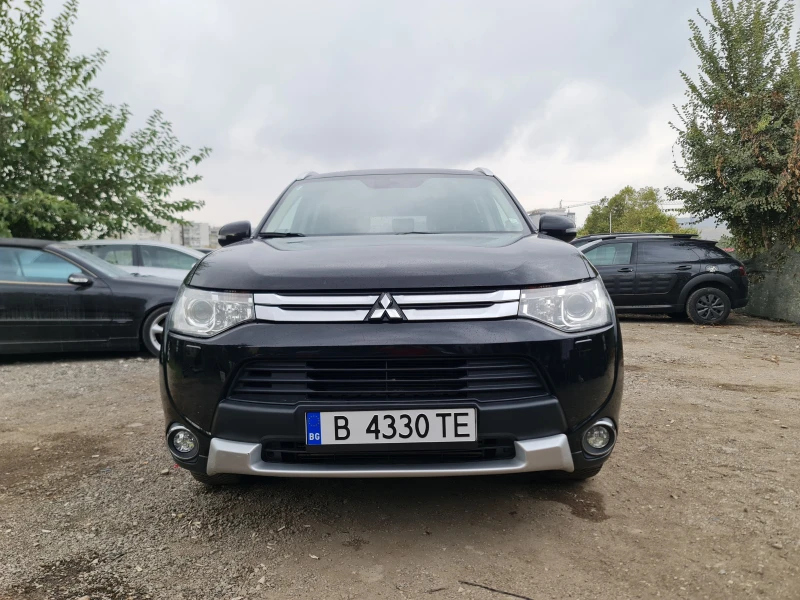 Mitsubishi Outlander БЕЗУПРЕЧНА, снимка 3 - Автомобили и джипове - 48085858