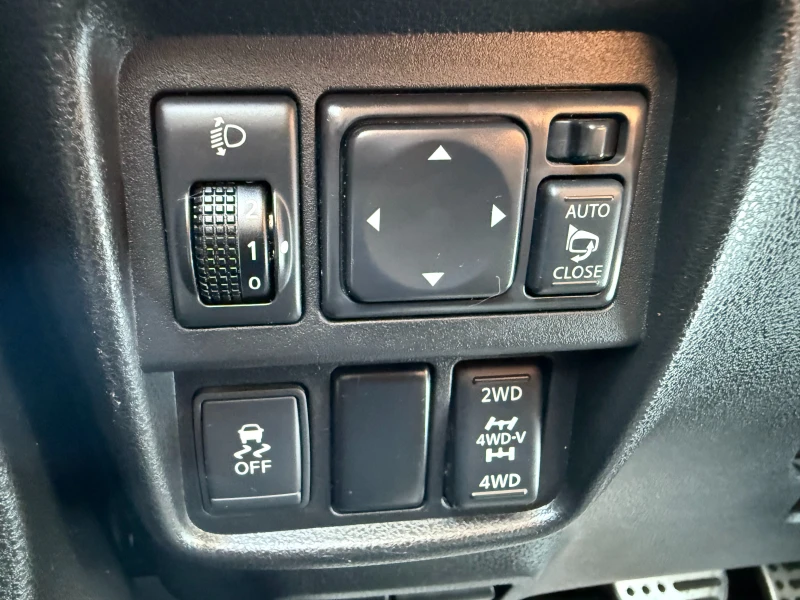 Nissan Juke 1.6i 190 к.с., снимка 16 - Автомобили и джипове - 51200315