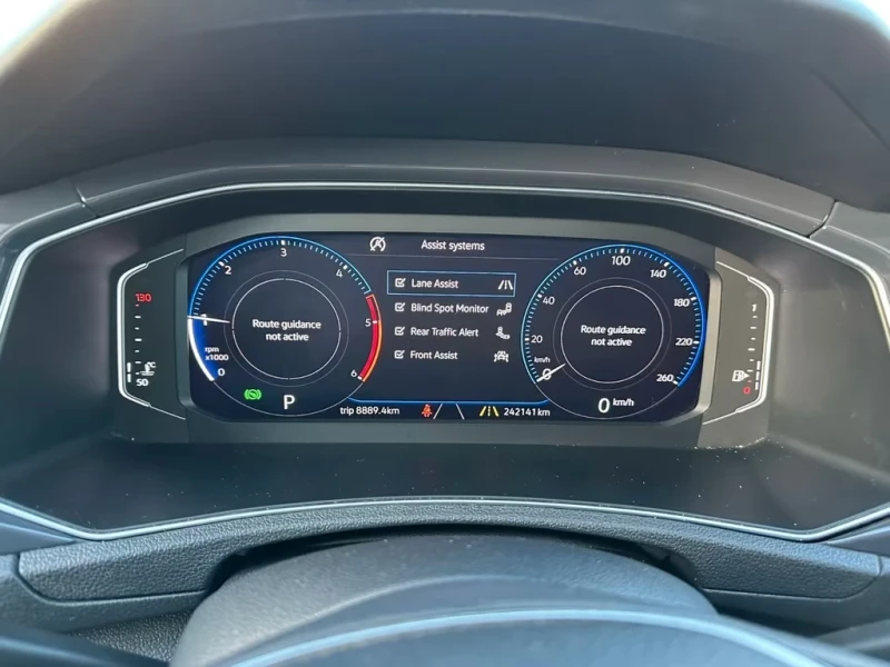 VW T-Roc 2.0tdi 150ps Sport 4Motion Aut. dK, снимка 12 - Автомобили и джипове - 53167164