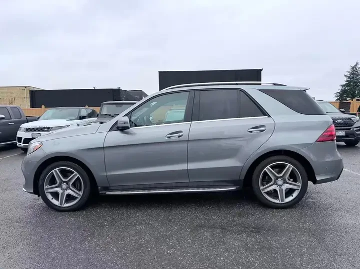 Mercedes-Benz GLE 350, снимка 4 - Автомобили и джипове - 54214869