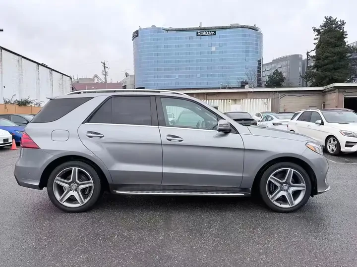 Mercedes-Benz GLE 350, снимка 5 - Автомобили и джипове - 54214869