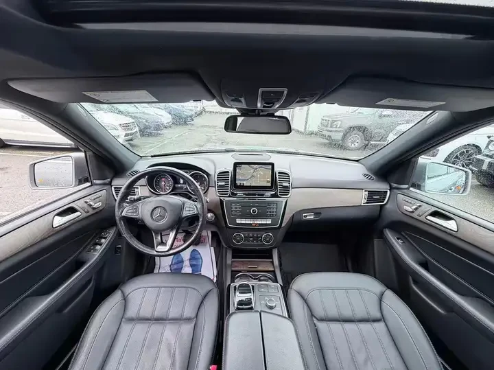 Mercedes-Benz GLE 350, снимка 7 - Автомобили и джипове - 54214869