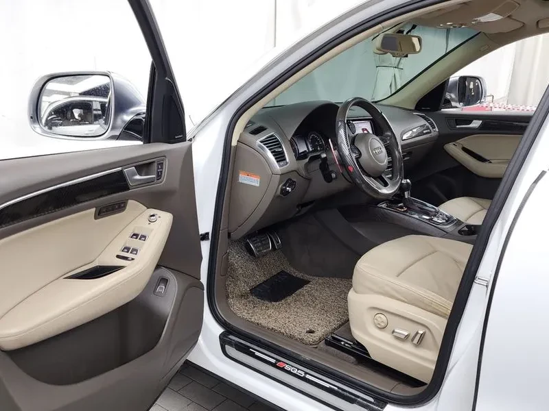 Audi Q5 3.0 TDI Quattro - САМО 30% АВАНС, снимка 10 - Автомобили и джипове - 56007924
