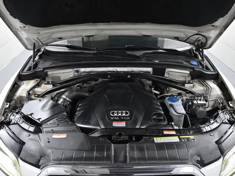Audi Q5 3.0 TDI Quattro - САМО 30% АВАНС, снимка 6 - Автомобили и джипове - 56007924