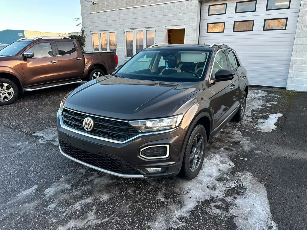 VW T-Roc 2.0tdi 150ps Sport 4Motion Aut. dK, снимка 1