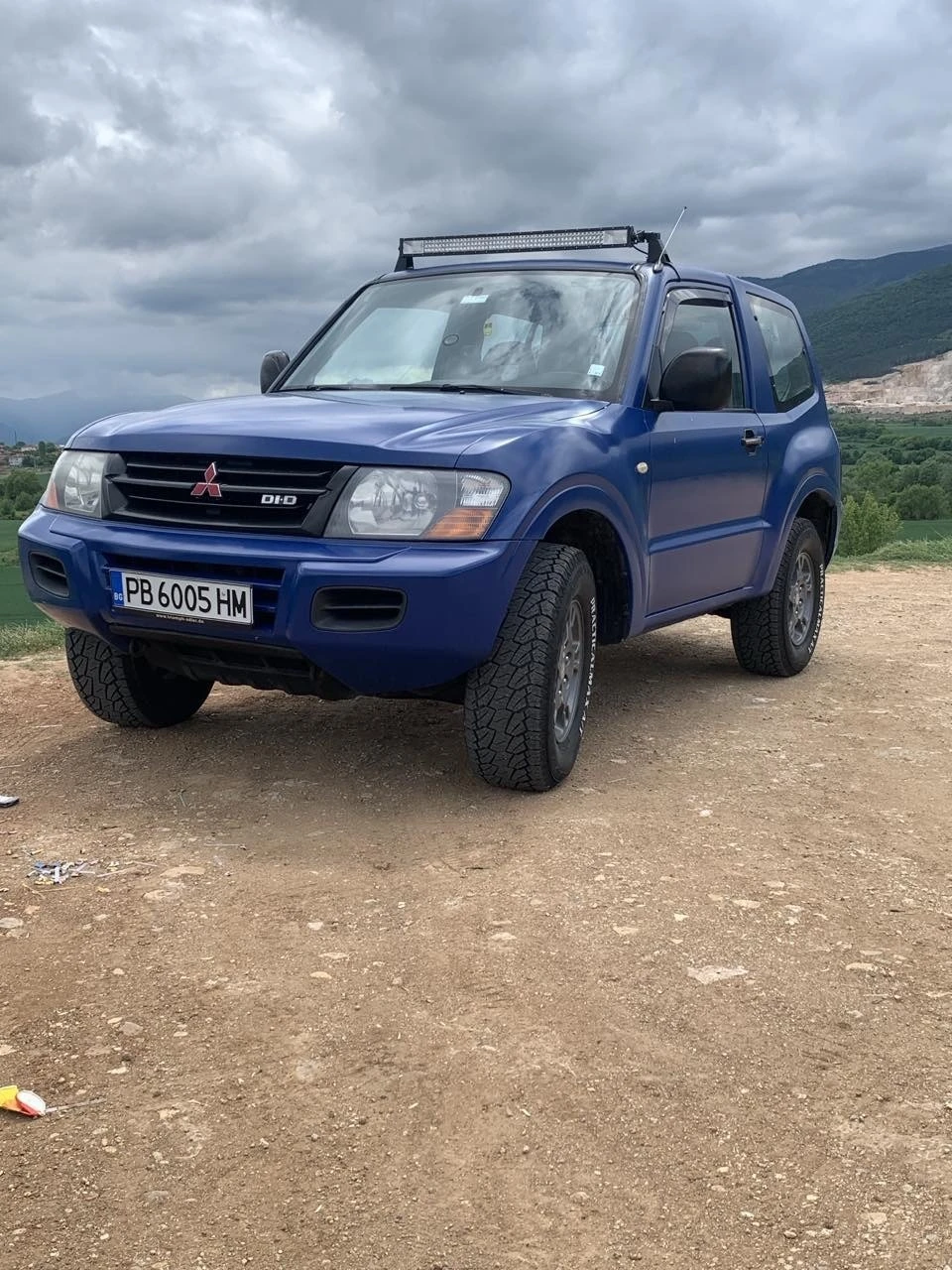 Mitsubishi Pajero 3.2 - изображение 2