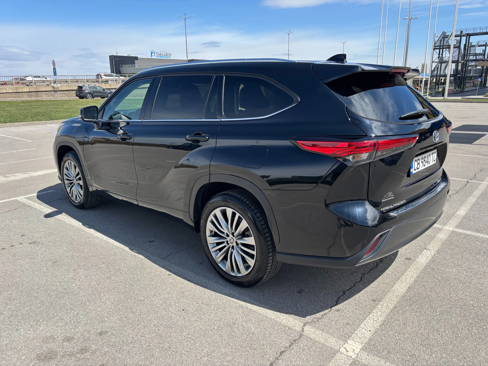 Toyota Highlander Luxury - изображение 9