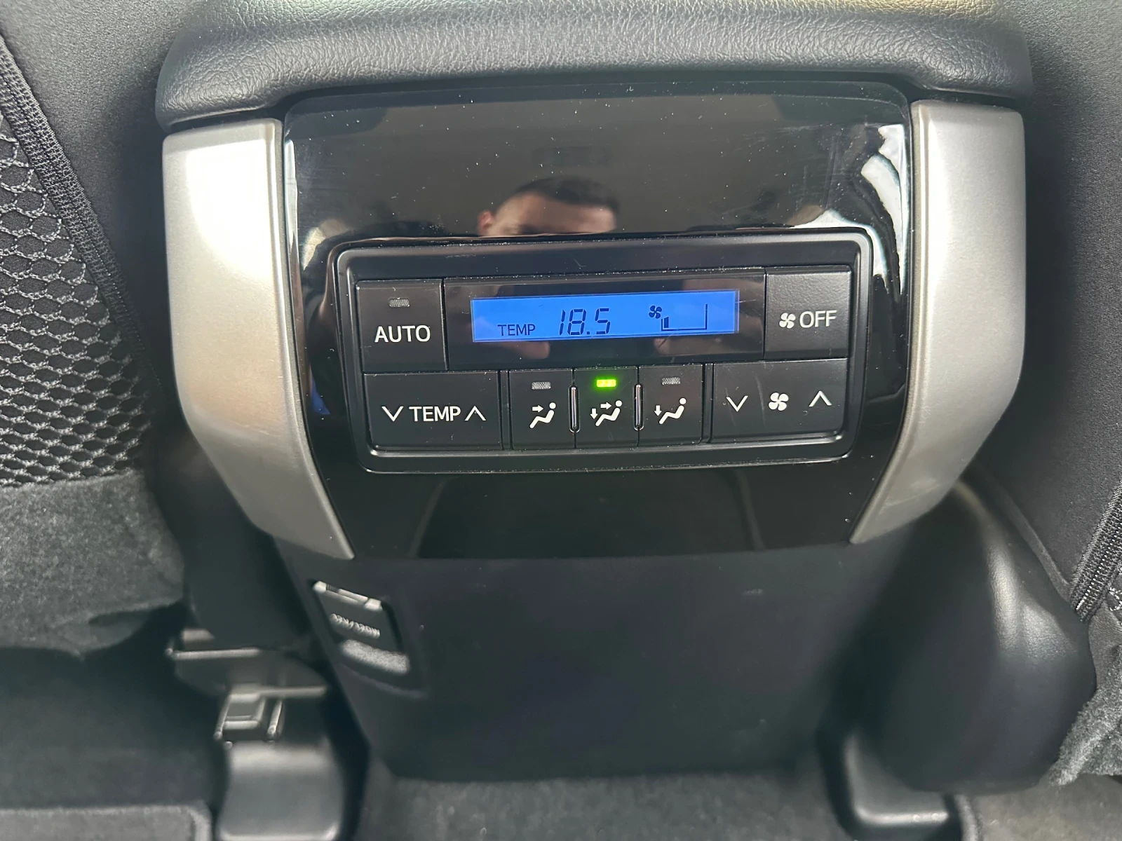 Toyota Land cruiser  - изображение 10
