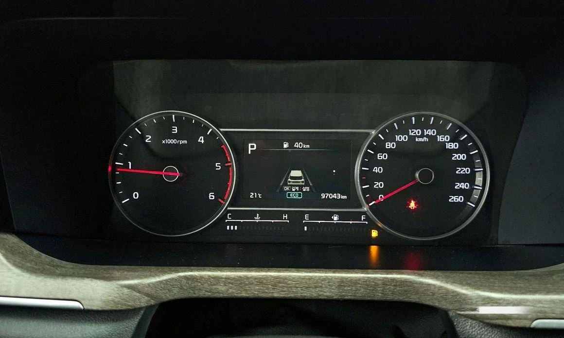 Kia Sorento Diesel 2.2 2WD * НАЙ-ДОБРА ЦЕНА В БЪЛГАРИЯ*  - изображение 8