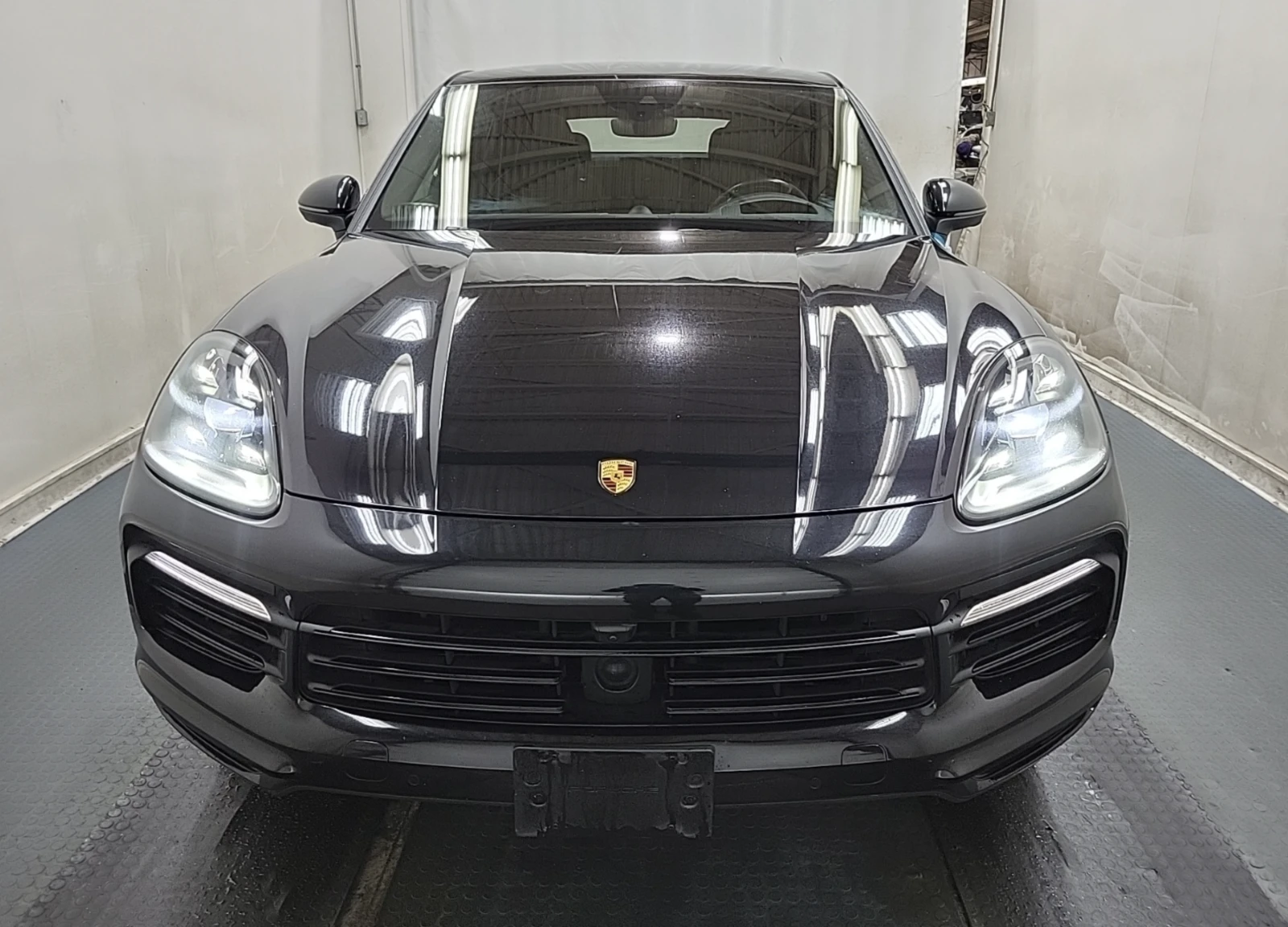 Porsche Cayenne COUPE - изображение 7