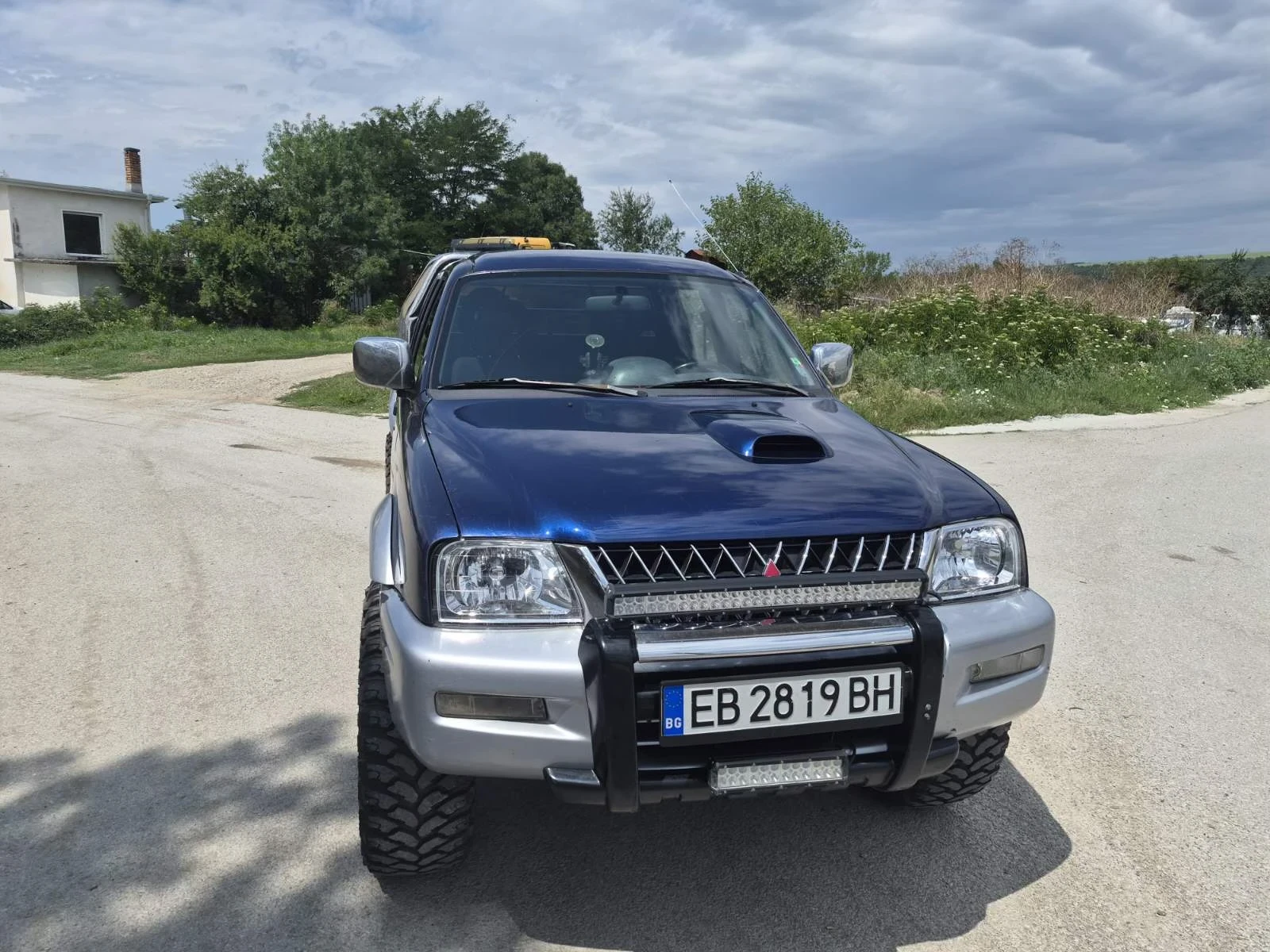 Mitsubishi L200, снимка 2 - Автомобили и джипове - 55094699