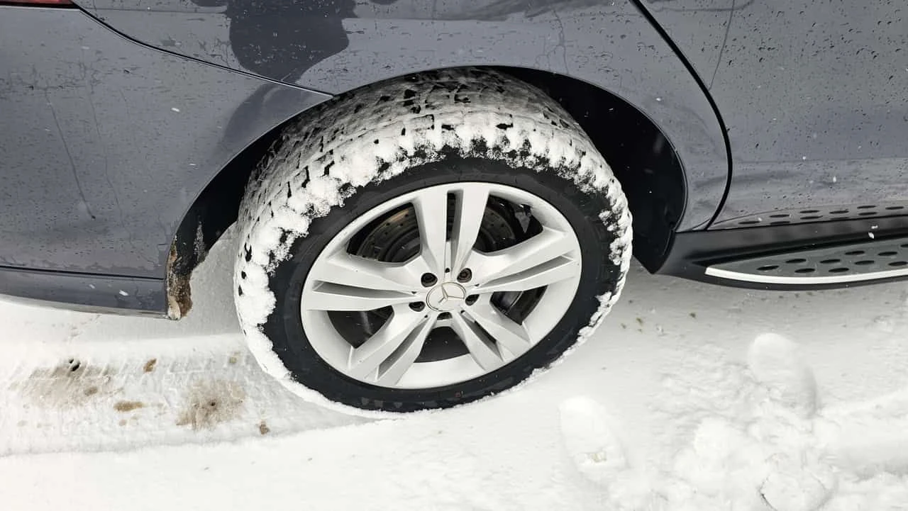 Mercedes-Benz ML 350 * BlueTEC * CARFAX * СЛЕДЕНЕ НА ЛЕНТИ * АМБИЕНТНО, снимка 10 - Автомобили и джипове - 53823363