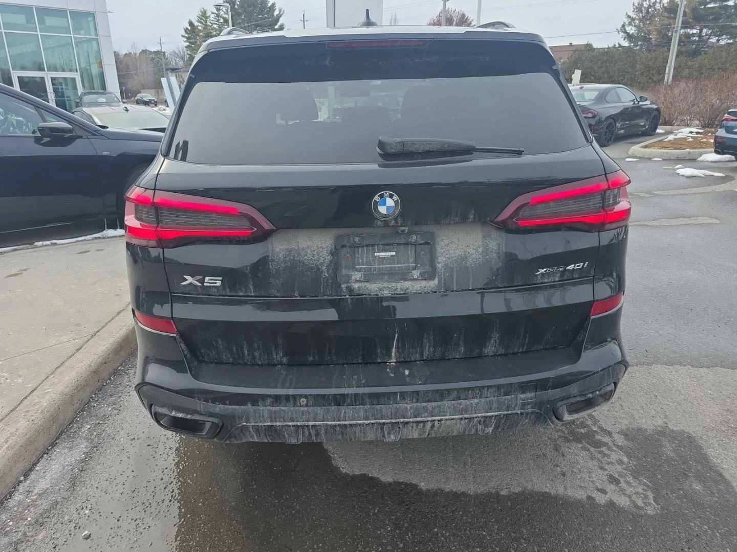 BMW X5 M-pkg* 360View* Distronic* Обдух* Подгрев* Пано, снимка 4 - Автомобили и джипове - 53983786