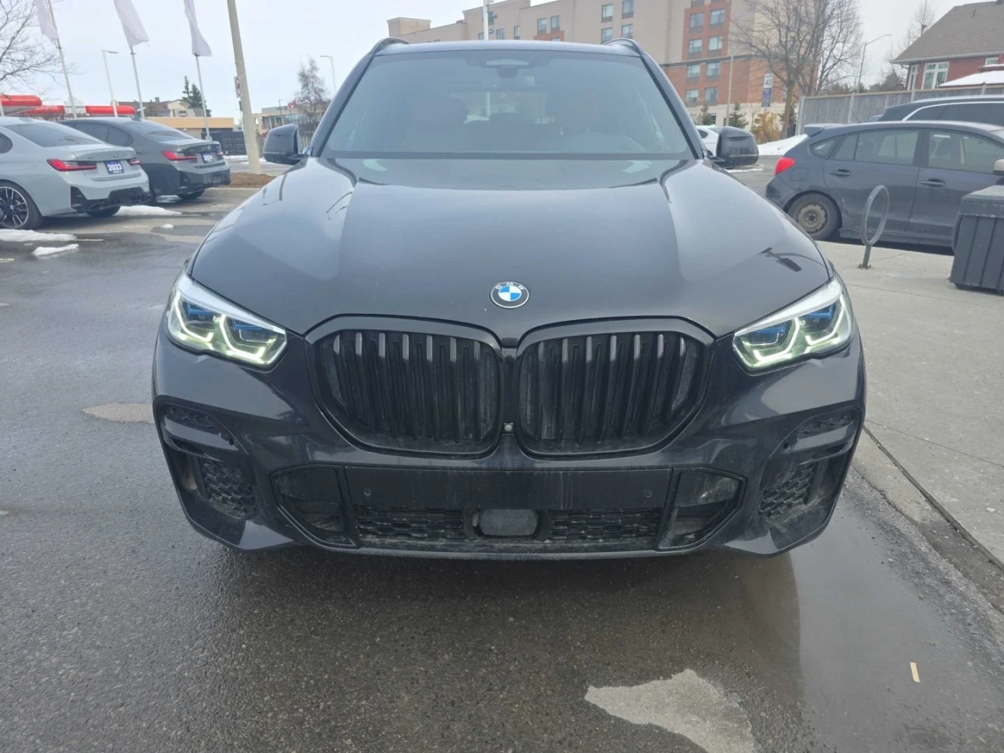 BMW X5 M-pkg* 360View* Distronic* Обдух* Подгрев* Пано, снимка 2 - Автомобили и джипове - 53983786