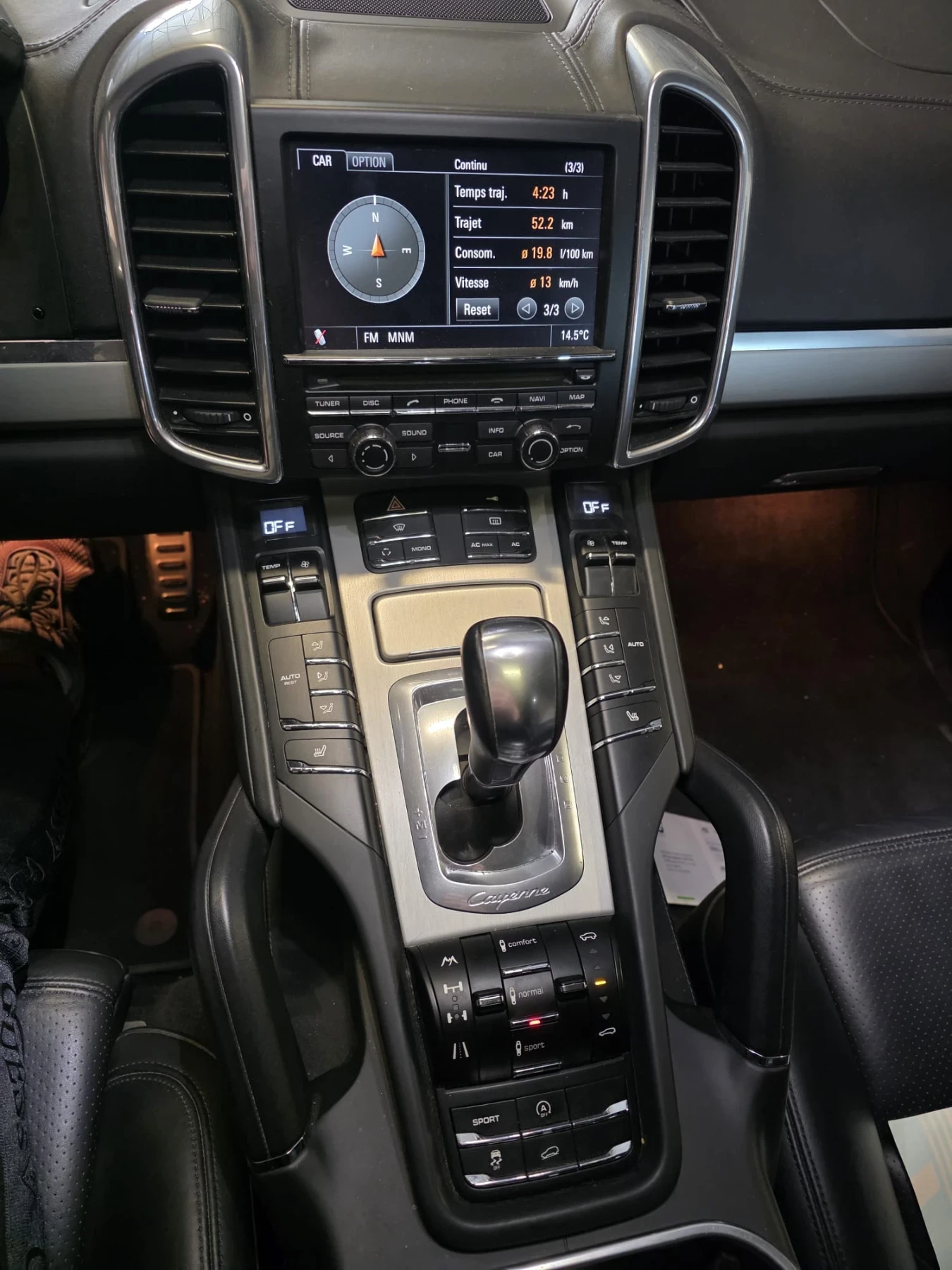Porsche Cayenne, снимка 15 - Автомобили и джипове - 54839995