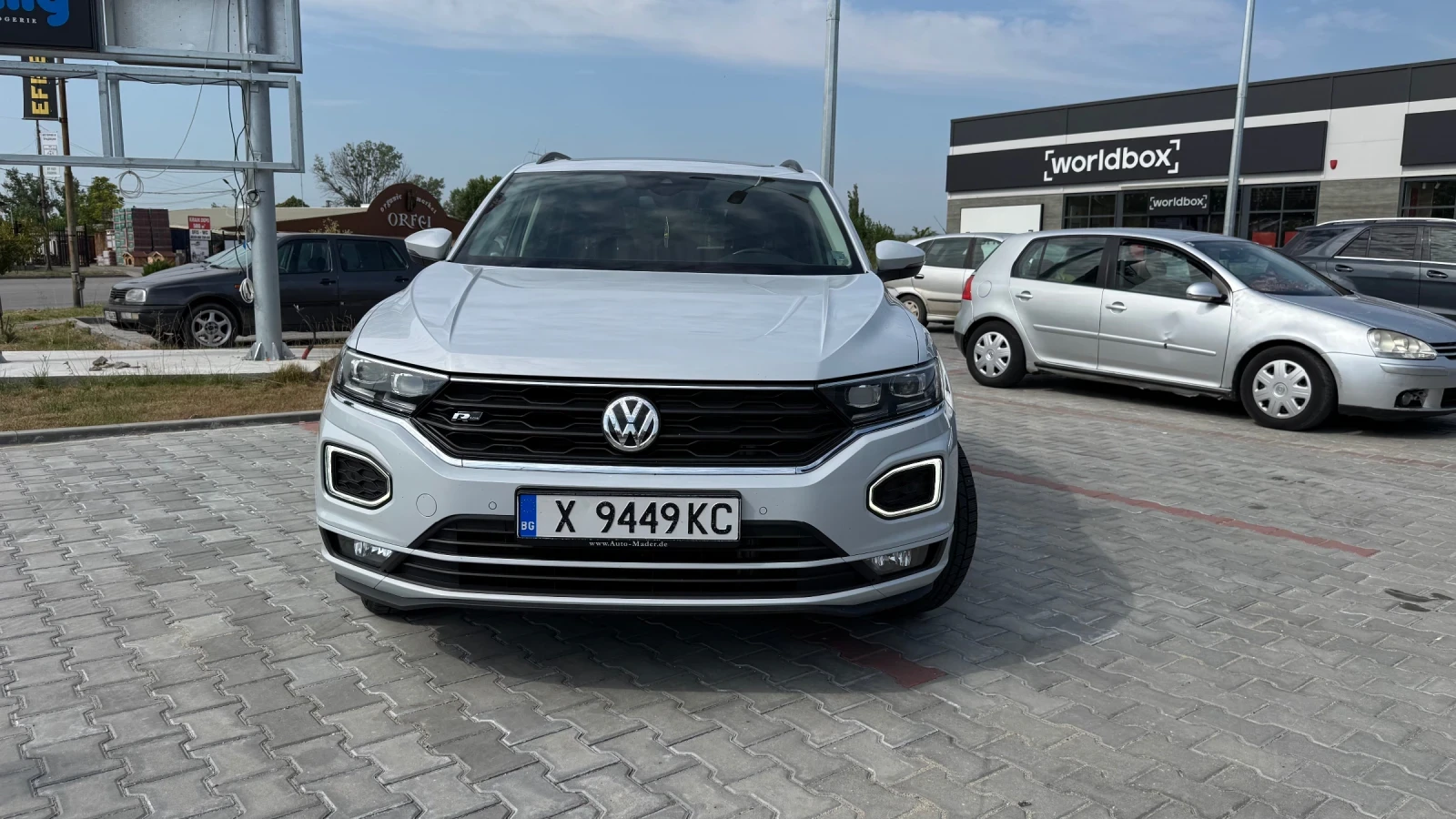 VW T-Roc 2.0 TDI DSG, снимка 2 - Автомобили и джипове - 55138316