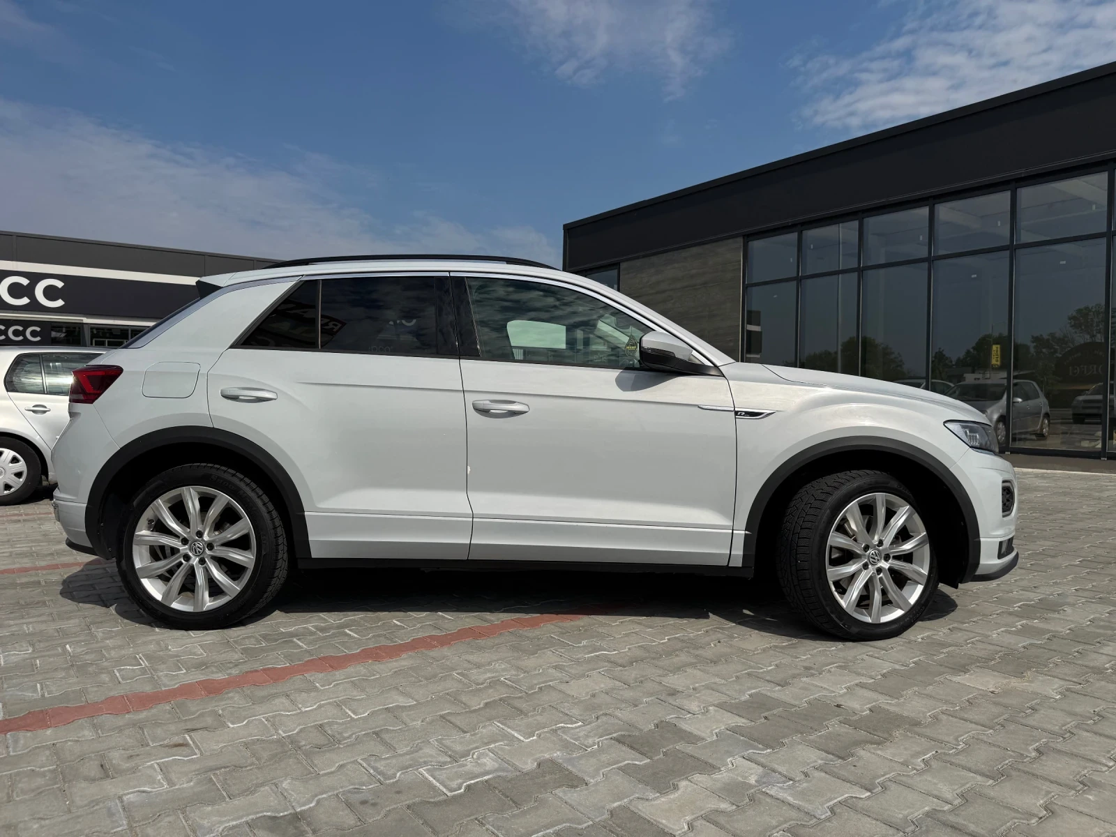 VW T-Roc 2.0 TDI DSG, снимка 7 - Автомобили и джипове - 55138316