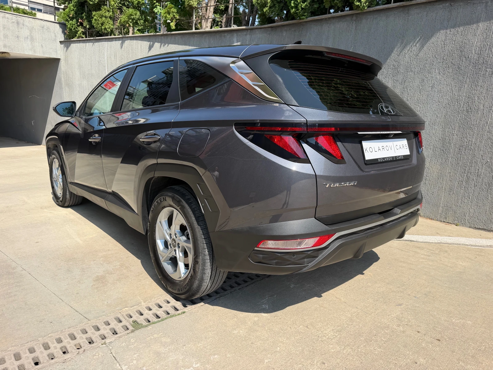 Hyundai Tucson GASOLINE 1.6 TURBO 2WD, снимка 3 - Автомобили и джипове - 55581196