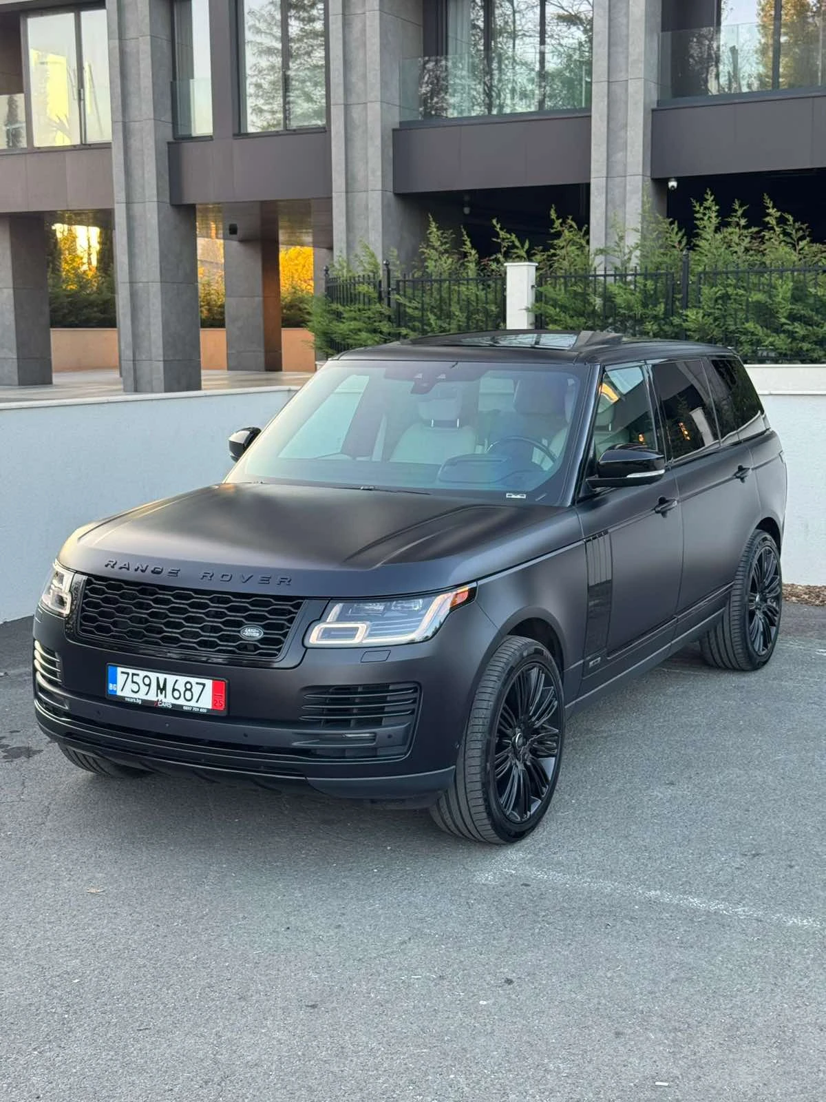 Land Rover Range rover Autobiography, снимка 7 - Автомобили и джипове - 55852346