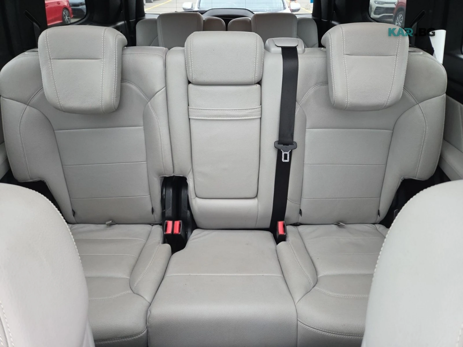 Mercedes-Benz GL 350 BlueTec * 360 *  АвтоКредит * (ЦЕНА ДО БГ), снимка 14 - Автомобили и джипове - 56039962
