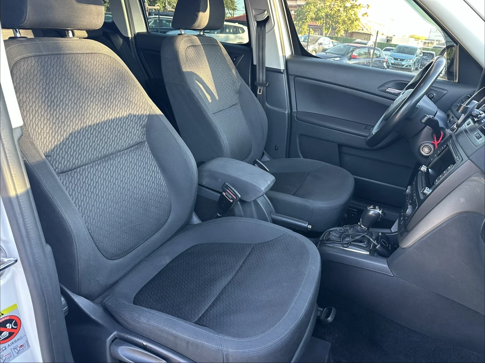 Skoda Yeti 2.0 TDI  170�.� DSG 4x4 | Mobile.bg � ����������� 13