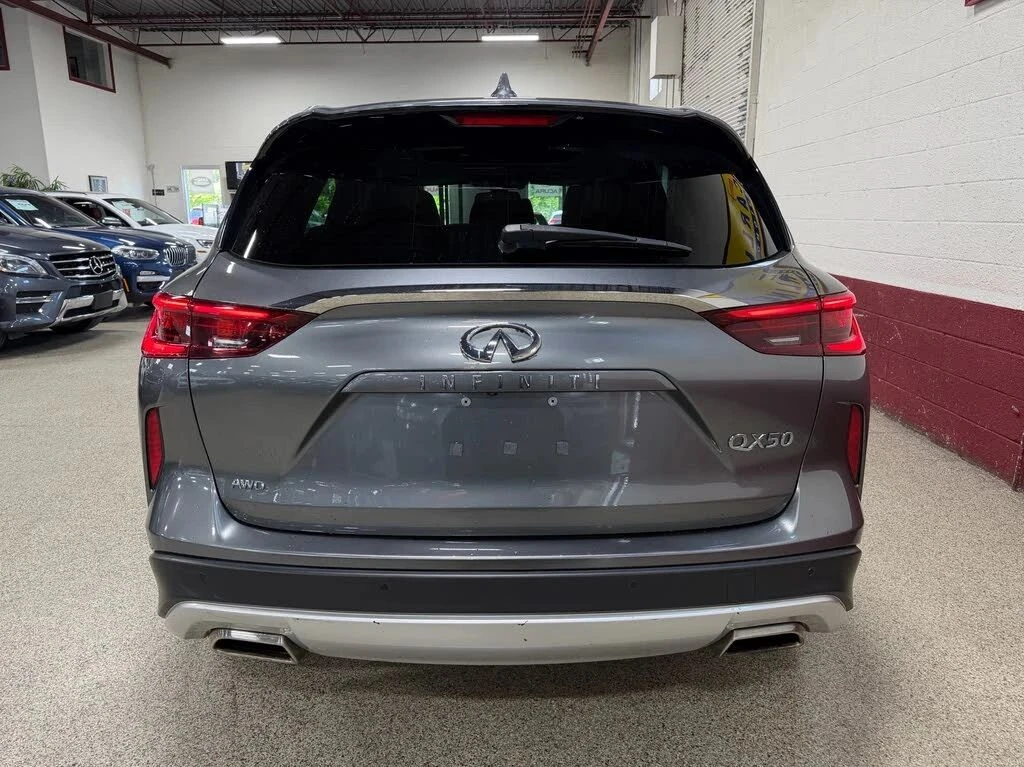 Infiniti QX50, снимка 4 - Автомобили и джипове - 56727896