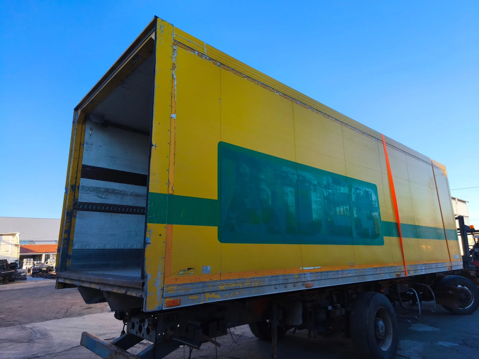 Mercedes-Benz Actros хладилен фургон 8.10м, снимка 1