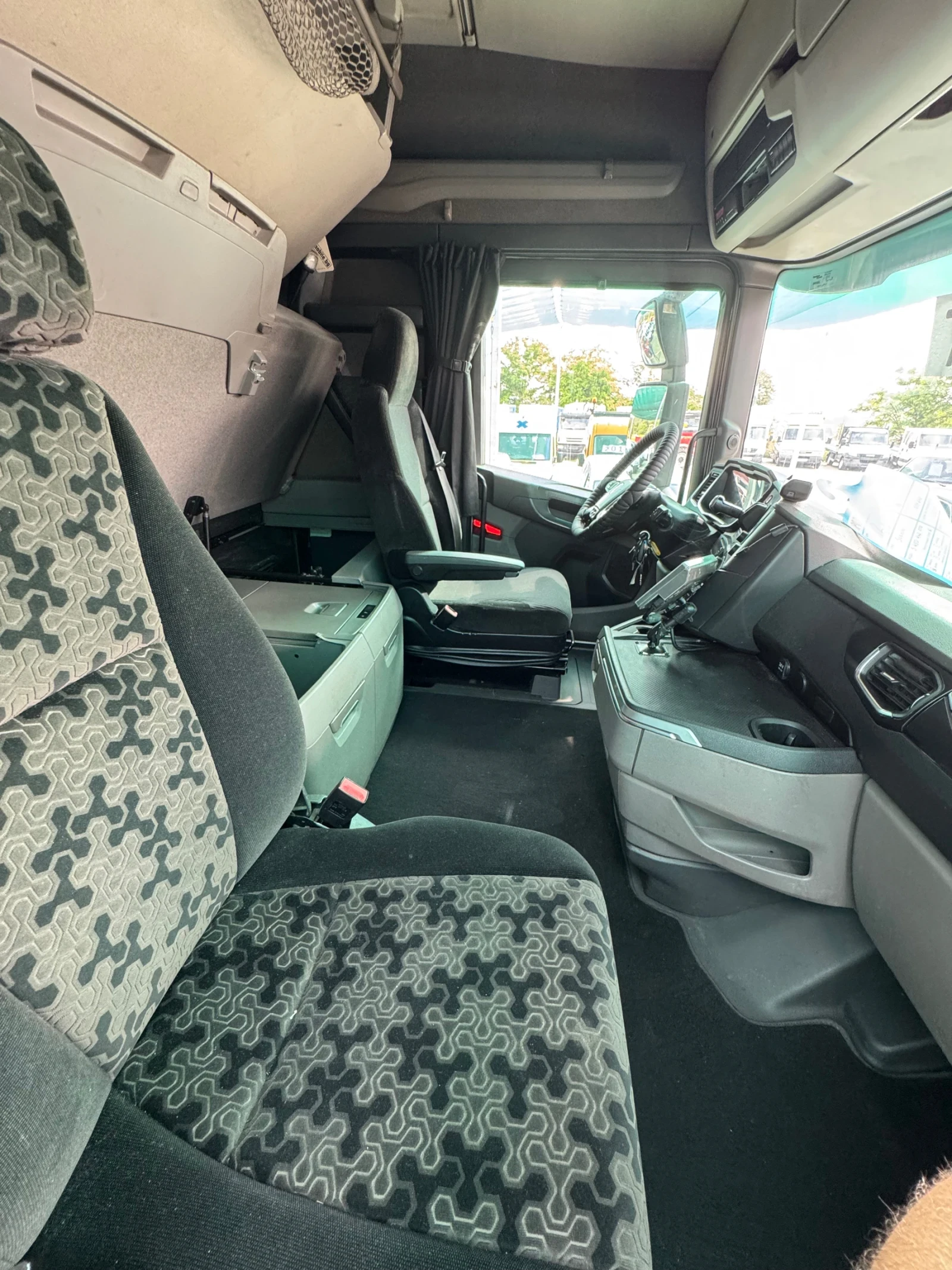 Scania S 450 4x2 EURO 6 КОМПРЕСОР, снимка 16 - Камиони - 55024159