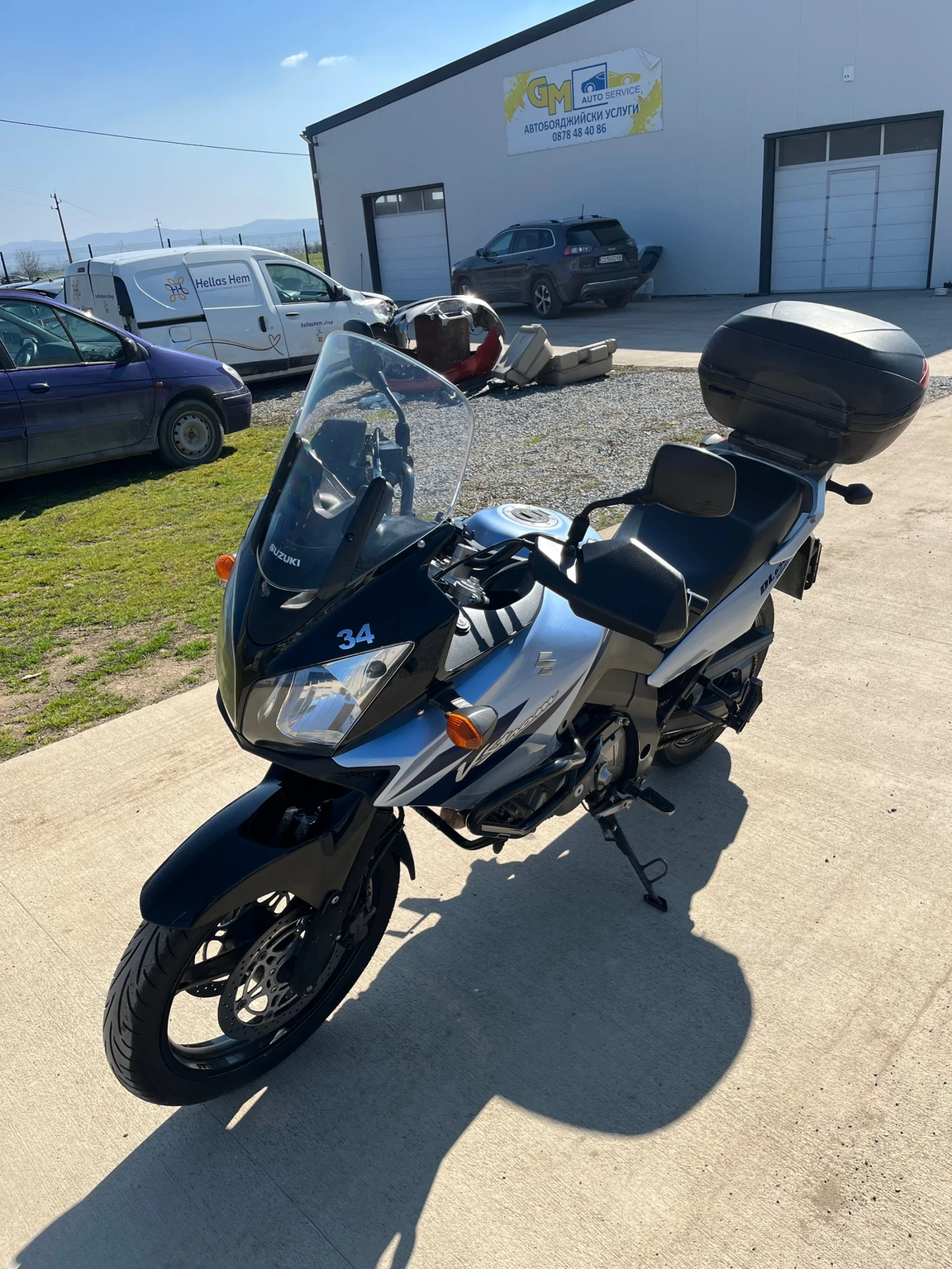 Suzuki V-strom DL650