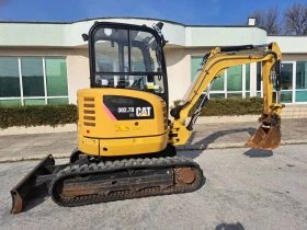 Багер Caterpillar 302.7 DCR, снимка 5