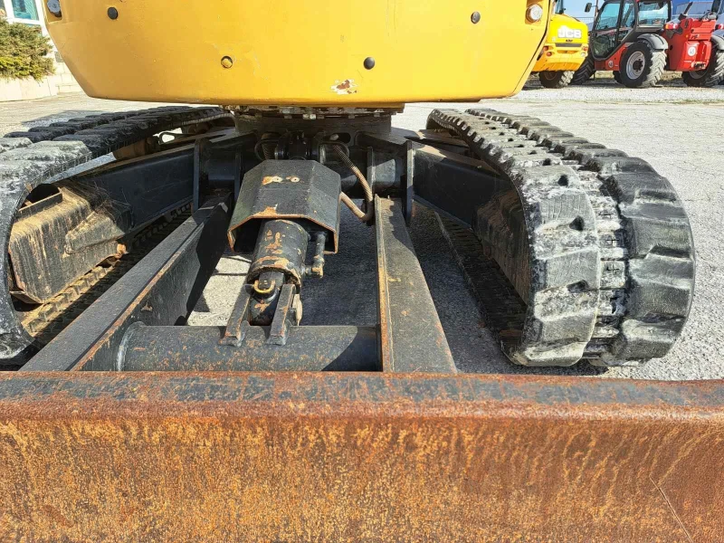 Багер Caterpillar 302.7 DCR, снимка 13 - Индустриална техника - 49673789