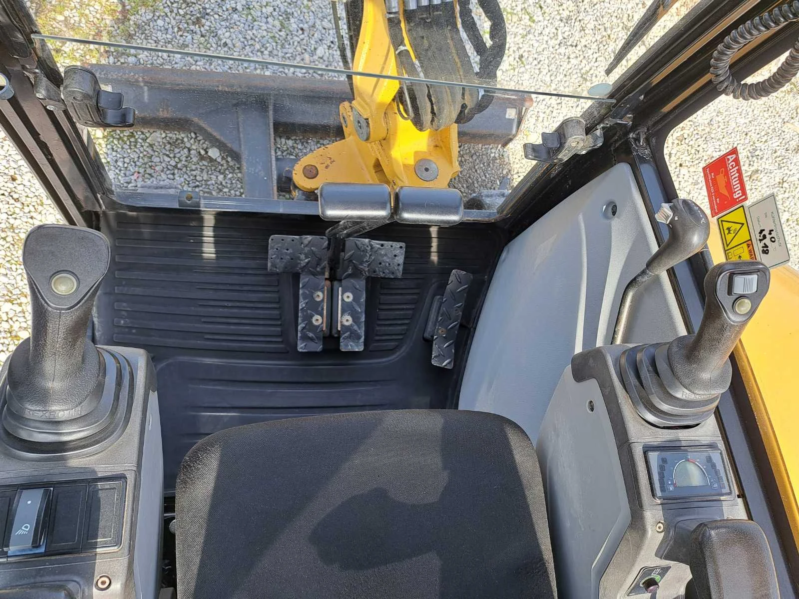  Caterpillar 302.7 DCR | Mobile.bg   16