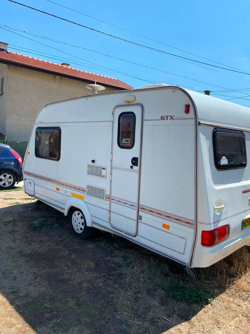 Каравана Eldis Misral gtx, снимка 2 - Каравани и кемпери - 55442304