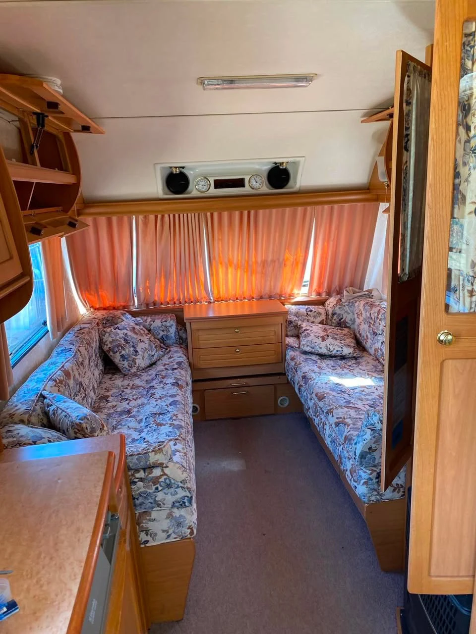 Каравана Eldis Misral gtx, снимка 4 - Каравани и кемпери - 55442304