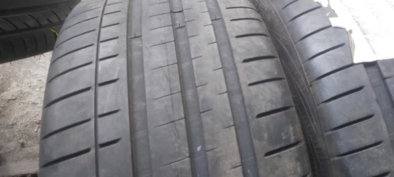 Гуми Летни 255/35R20, снимка 5 - Гуми и джанти - 33219930