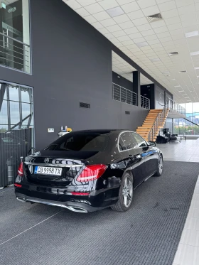 Mercedes-Benz E 220 AМG, снимка 3