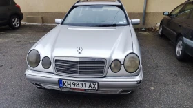 Mercedes-Benz E 300, снимка 1