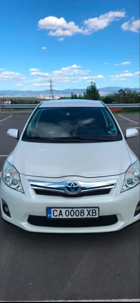 Toyota Auris, снимка 2