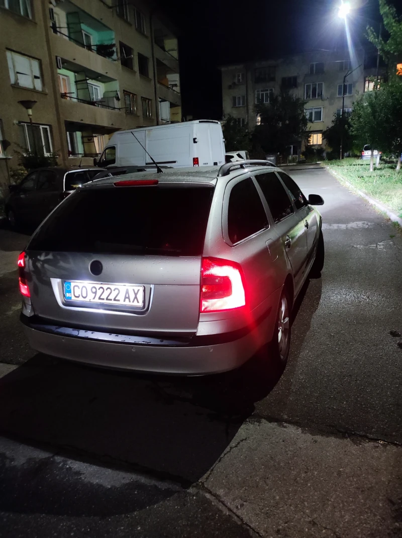 Skoda Octavia, снимка 9 - Автомобили и джипове - 47301650